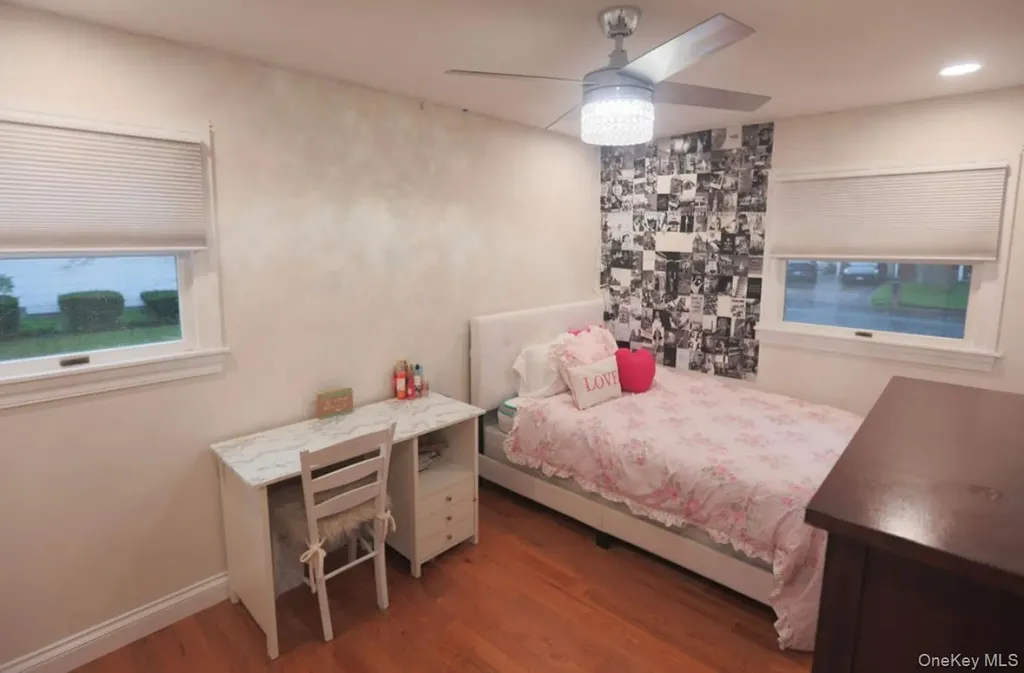 407 Tree Road South Setauket NY 11720