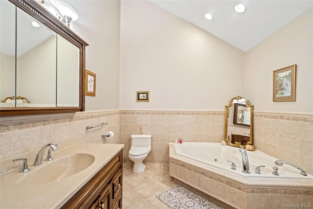 1617 Richard Avenue Merrick NY 11566