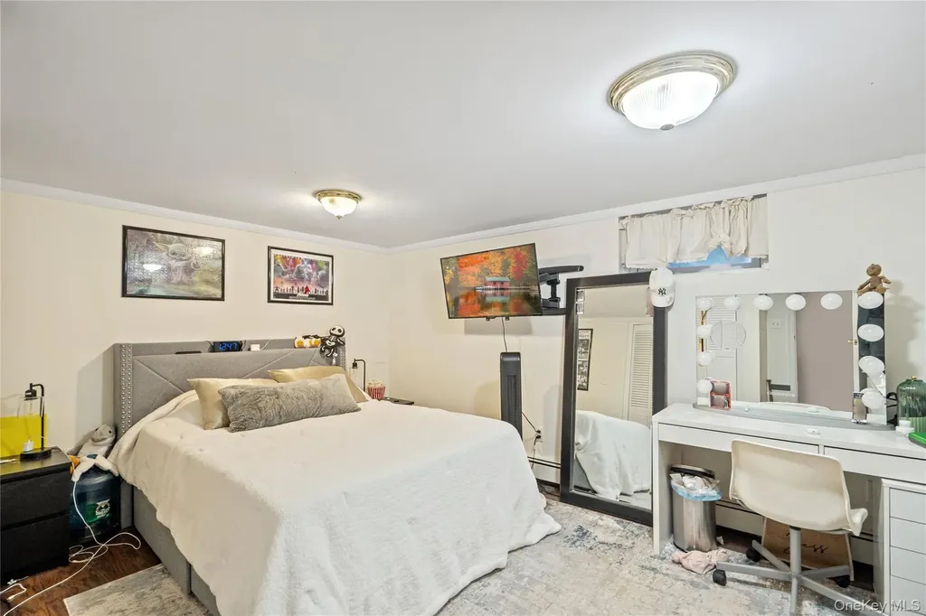 1617 Richard Avenue Merrick NY 11566