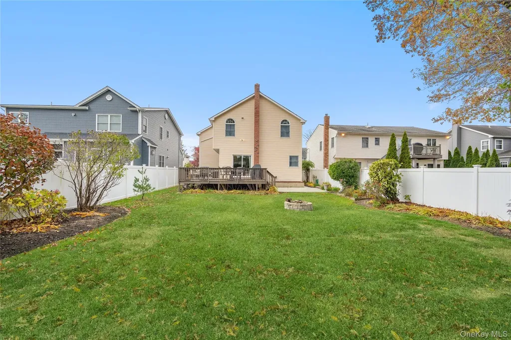 1617 Richard Avenue Merrick NY 11566