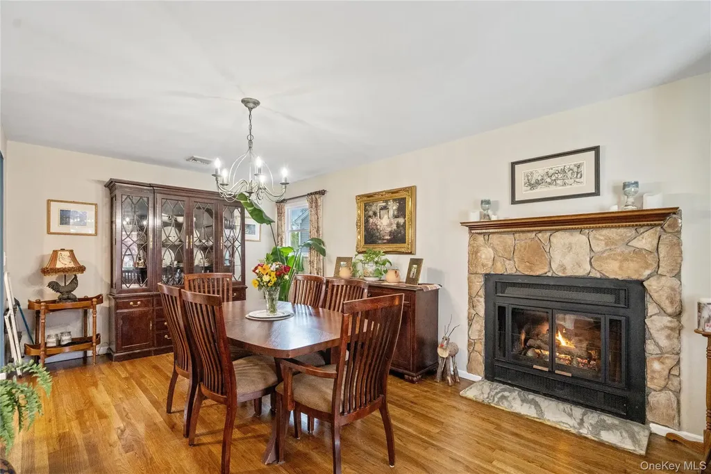 1617 Richard Avenue Merrick NY 11566