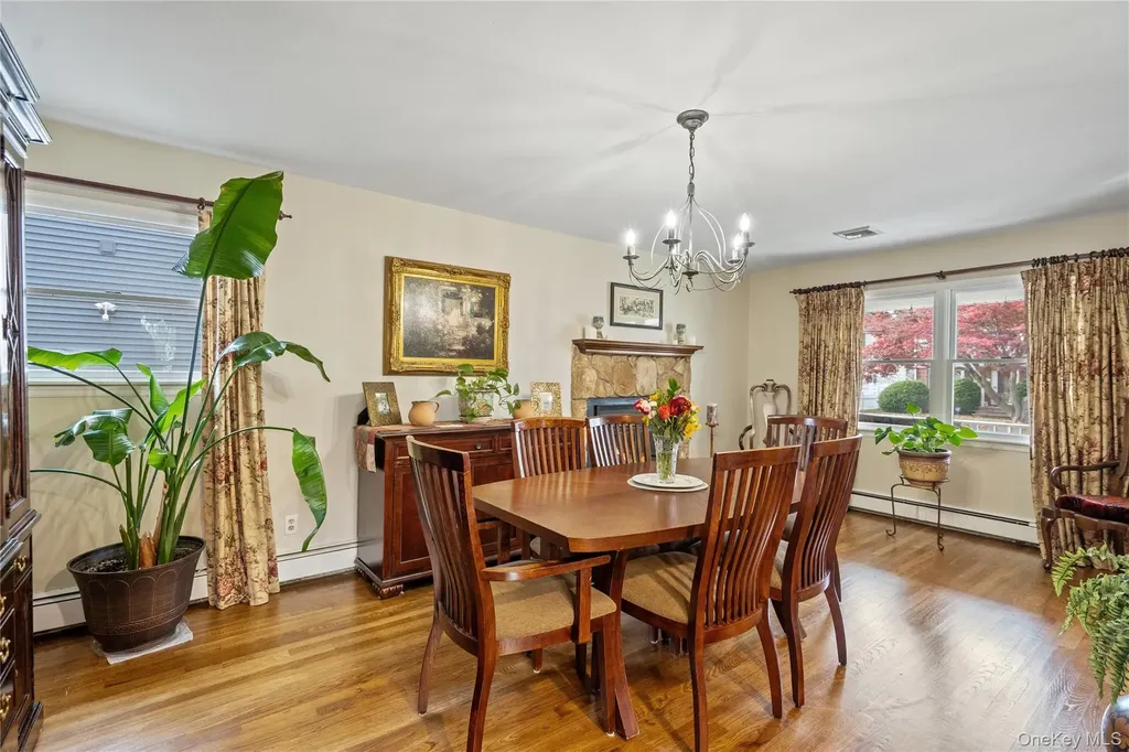 1617 Richard Avenue Merrick NY 11566