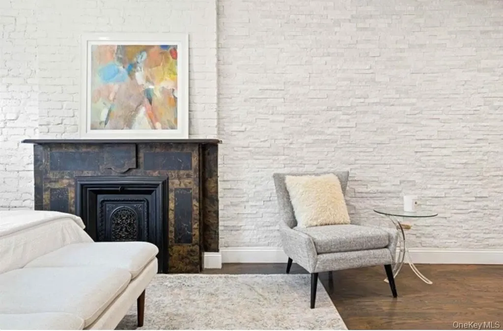 308 Clifton Place Brooklyn NY 11216