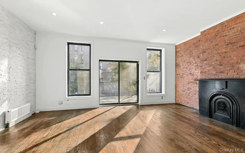 308 Clifton Place Brooklyn NY 11216