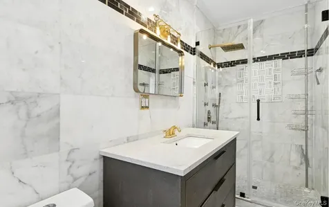 308 Clifton Place Brooklyn NY 11216