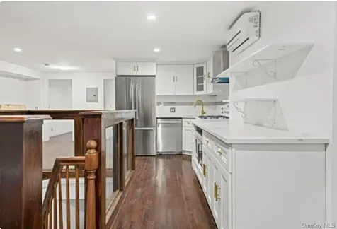 308 Clifton Place Brooklyn NY 11216