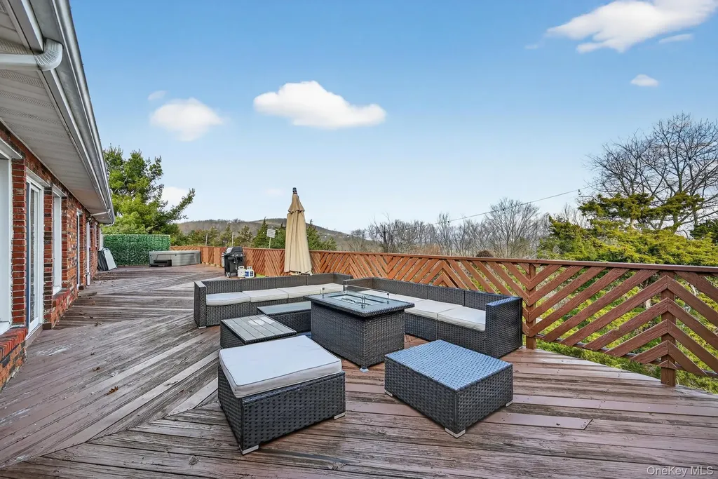 66 Murray Drive Chester NY 10918