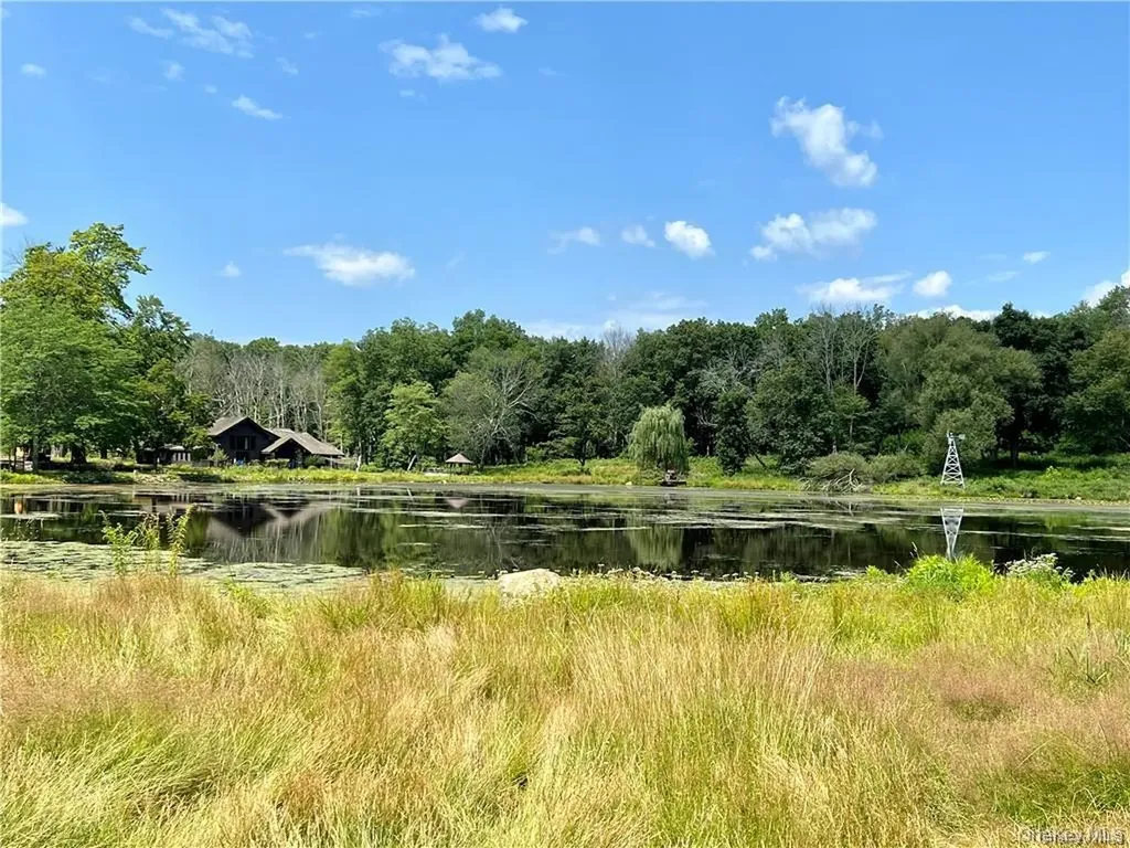 79 Bisch Road Middletown NY 10940