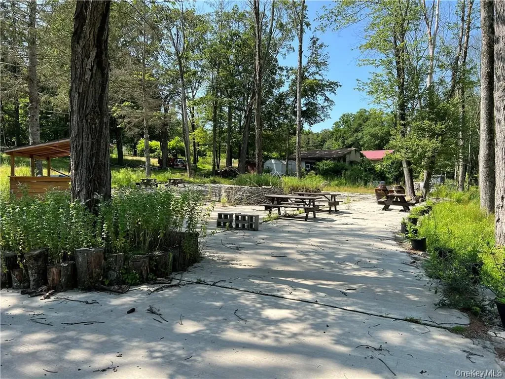79 Bisch Road Middletown NY 10940