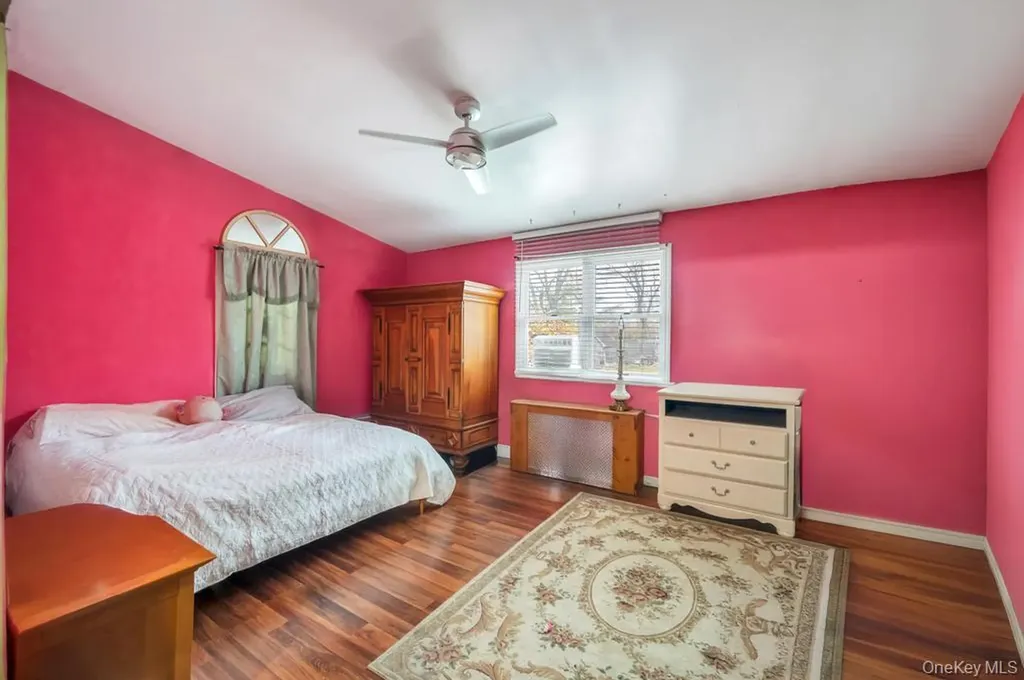 626 Winthrop Drive Uniondale NY 11553