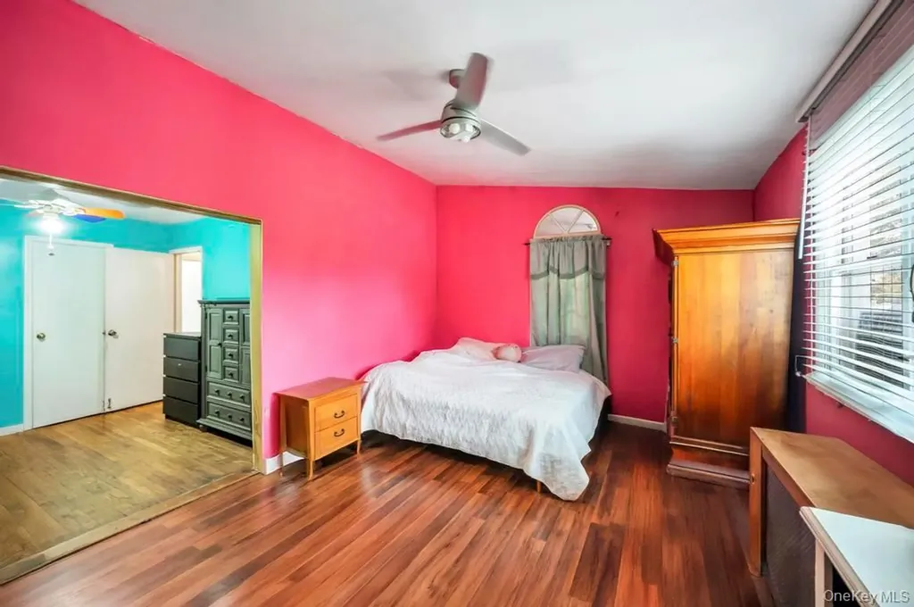 626 Winthrop Drive Uniondale NY 11553