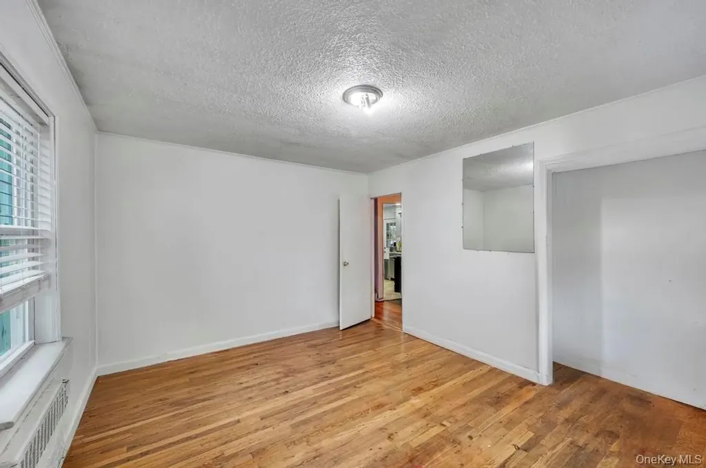 626 Winthrop Drive Uniondale NY 11553