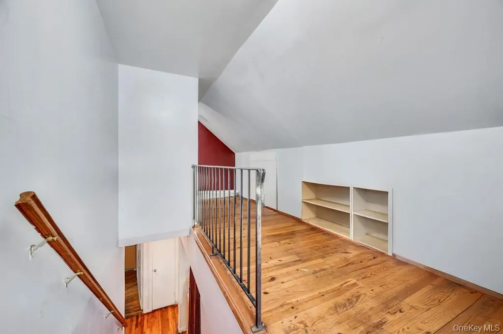 626 Winthrop Drive Uniondale NY 11553