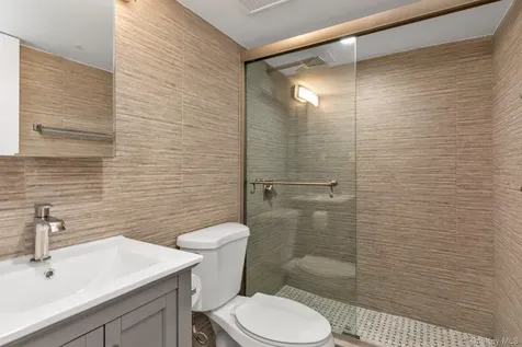 83-34 116th Street Kew Gardens NY 11418