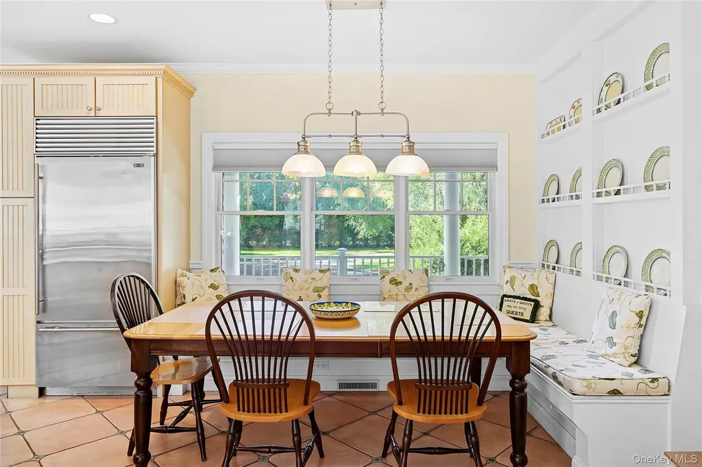 46A Tanners Neck Lane Westhampton NY 11977