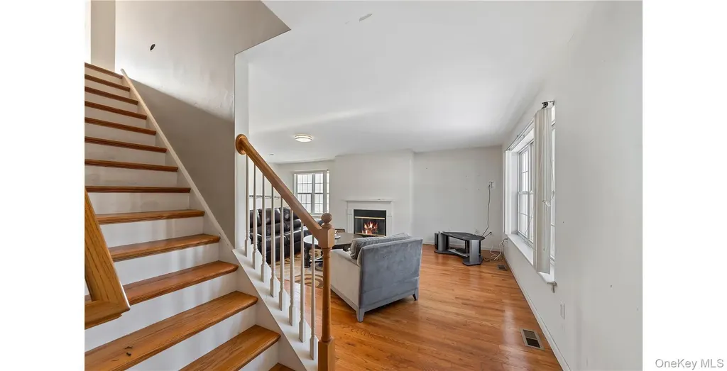 21 Kings Way Pawling NY 12564