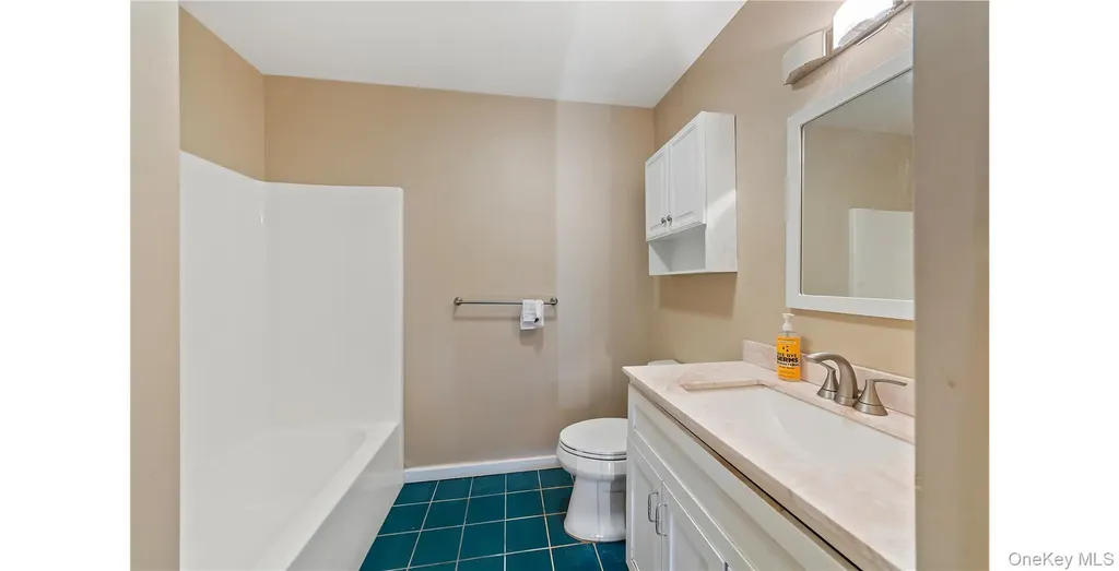 21 Kings Way Pawling NY 12564