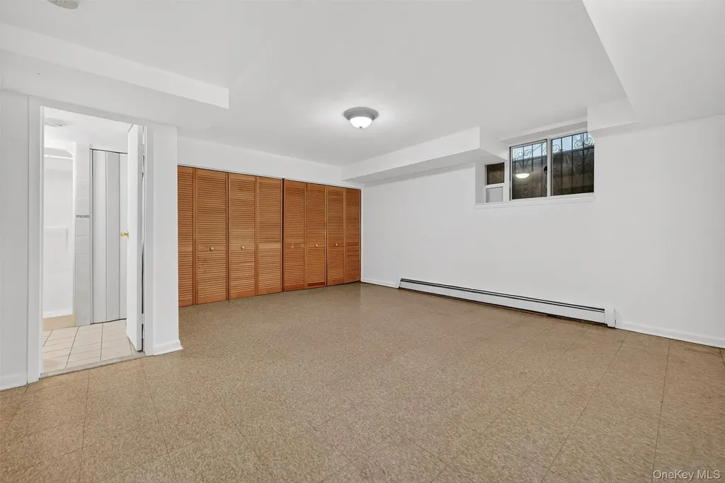 1042 Fox Street Bronx NY 10459