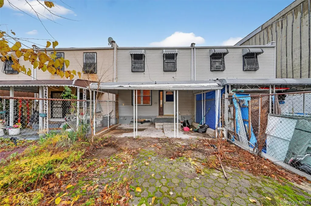1042 Fox Street Bronx NY 10459