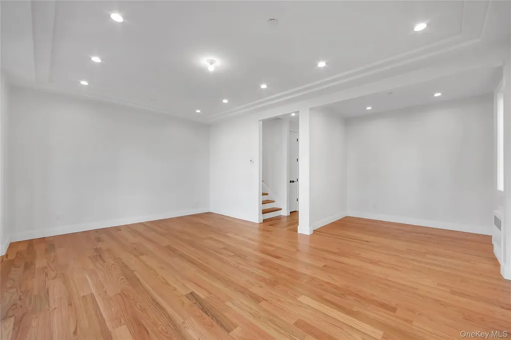 478 W Central Avenue Monsey NY 10977