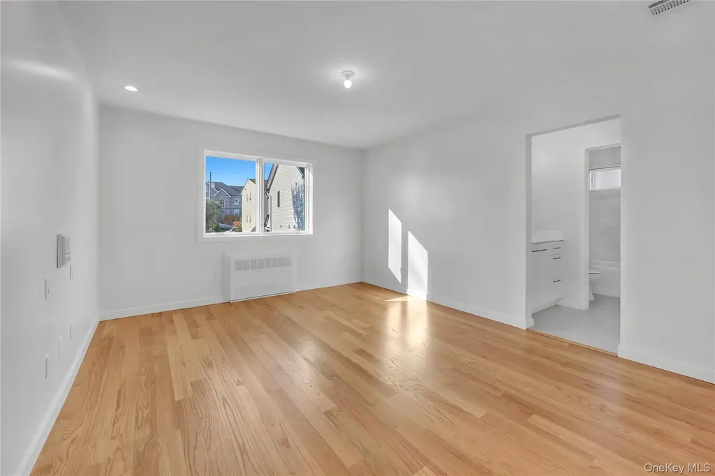478 W Central Avenue Monsey NY 10977