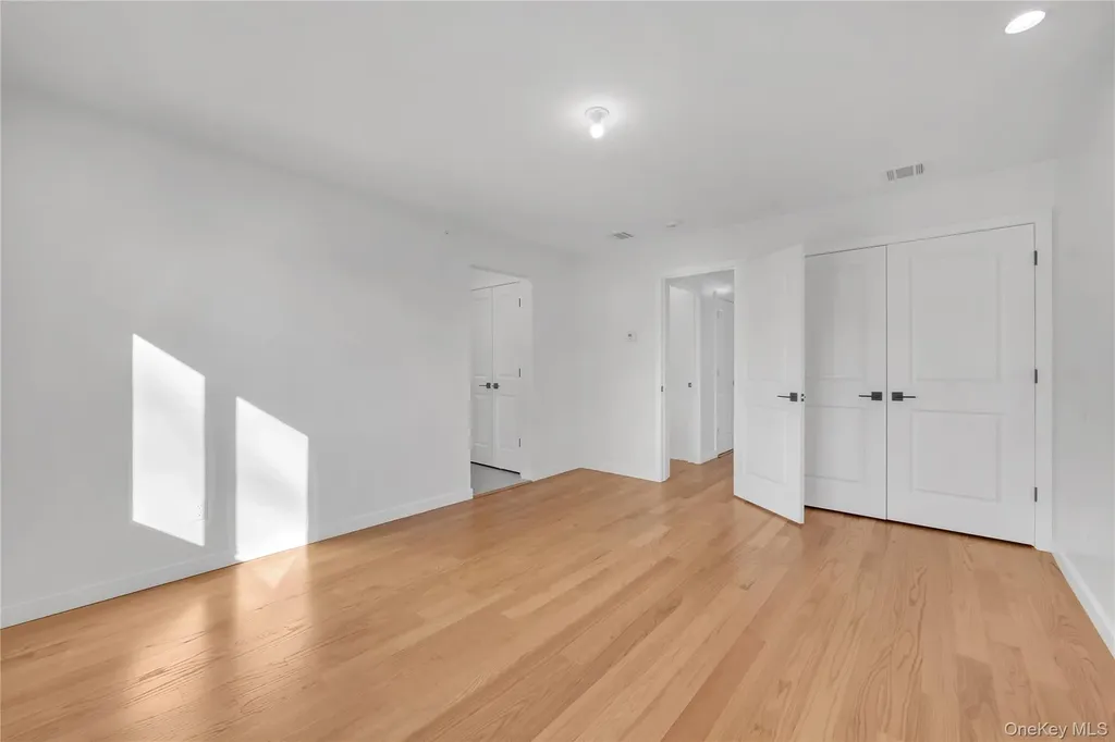 478 W Central Avenue Monsey NY 10977