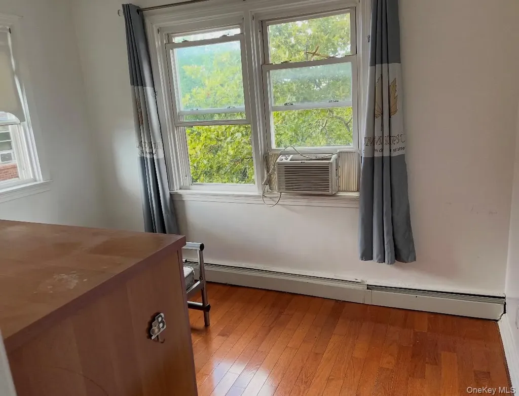 150-12 59 Avenue Flushing NY 11355