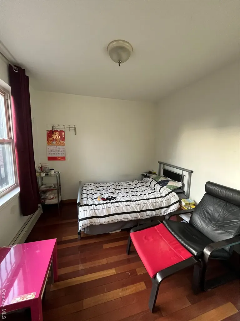 150-12 59 Avenue Flushing NY 11355