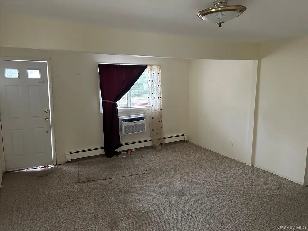 155 Dahlia Drive Mastic Beach NY 11951