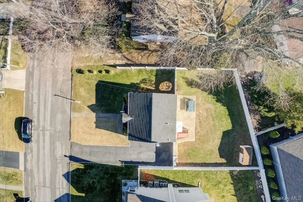 6 Glenda Drive West Babylon NY 11704