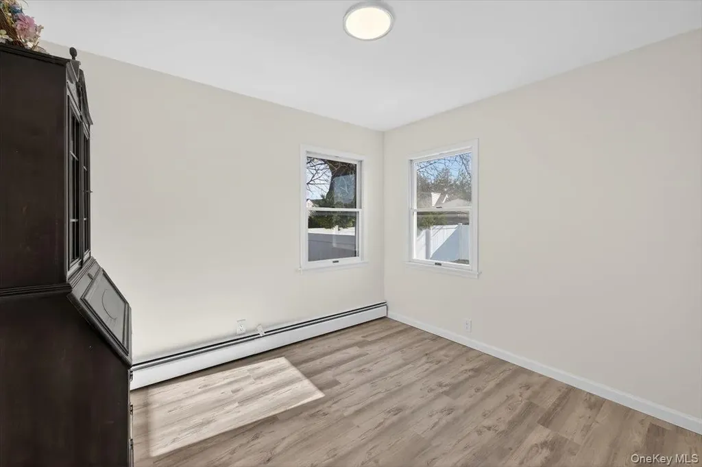 6 Glenda Drive West Babylon NY 11704