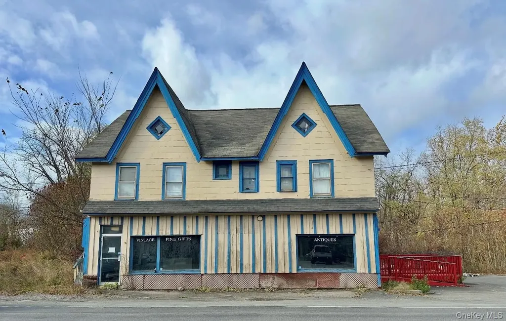 6328 Route 209 Kerhonkson NY 12446