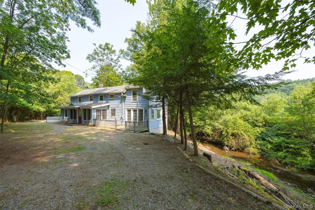 14 Old Route 55 Pawling NY 12564