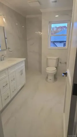 23 Sunlight Hill Yonkers NY 10704