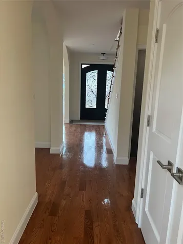 23 Sunlight Hill Yonkers NY 10704
