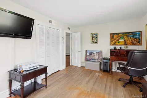 24-56 Little Neck Boulevard Bayside NY 11360