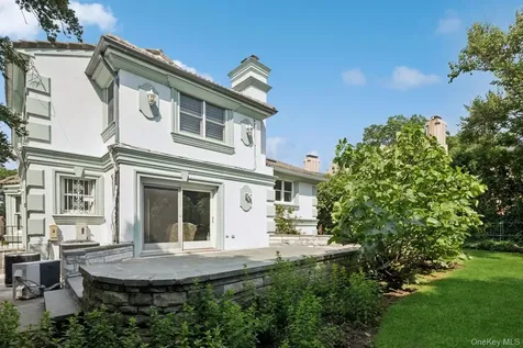 24-56 Little Neck Boulevard Bayside NY 11360