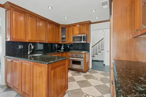 24-56 Little Neck Boulevard Bayside NY 11360