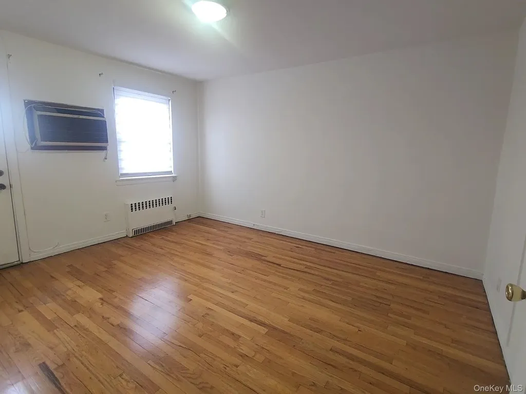 199-27 26 Avenue Flushing NY 11358