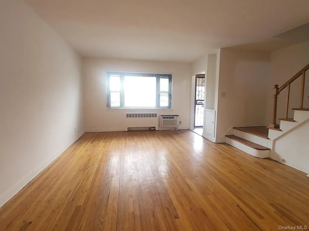 199-27 26 Avenue Flushing NY 11358