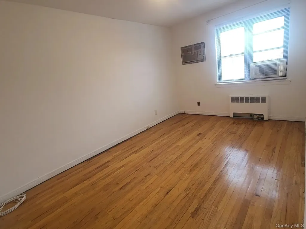 199-27 26 Avenue Flushing NY 11358
