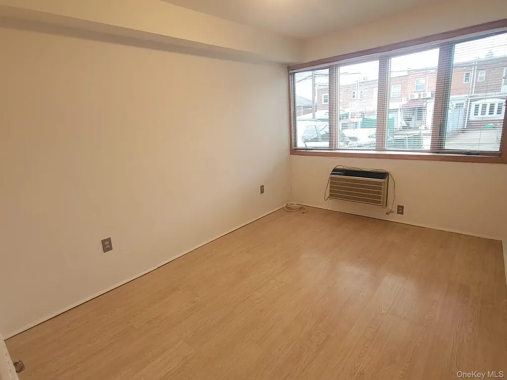 199-27 26 Avenue Flushing NY 11358