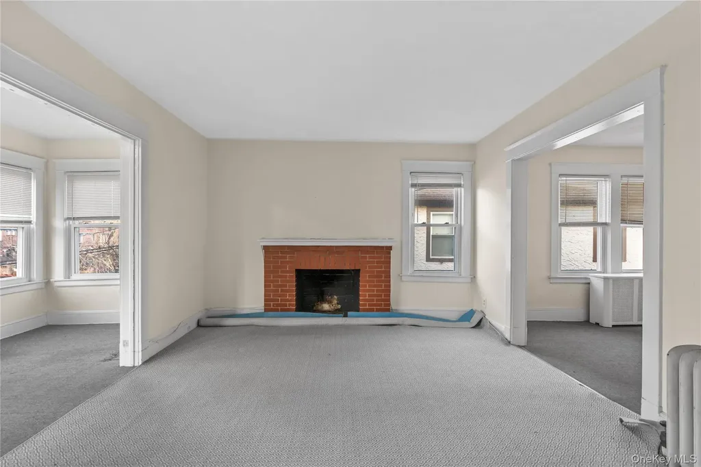 63 Grant Avenue White Plains NY 10603