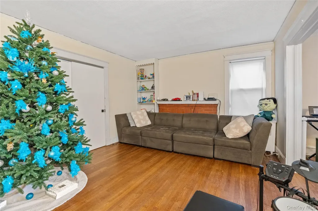 63 Grant Avenue White Plains NY 10603