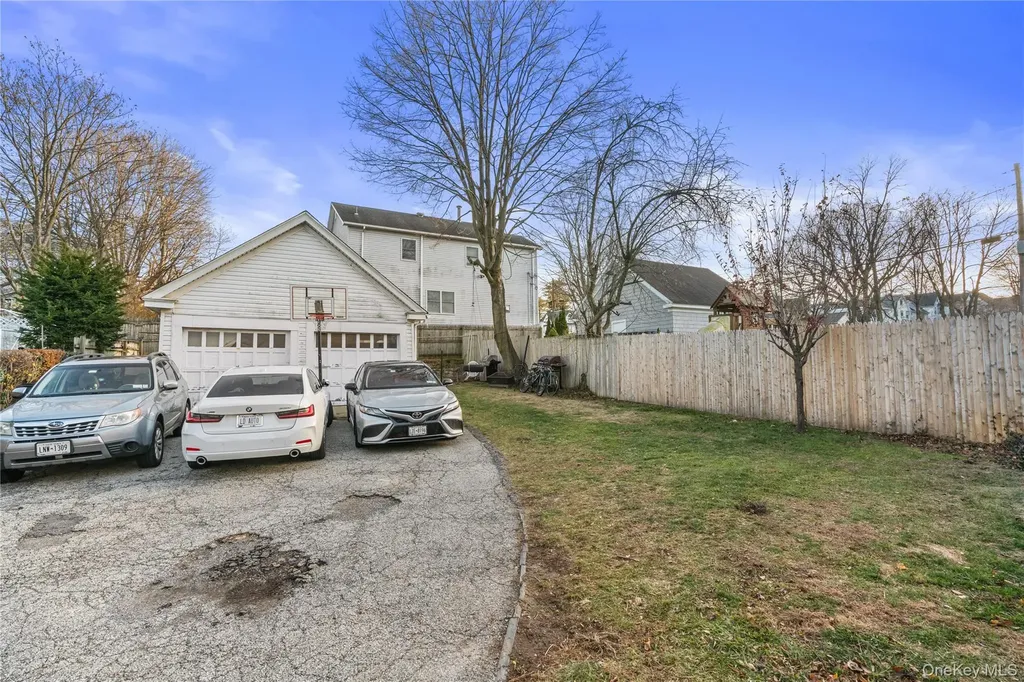 63 Grant Avenue White Plains NY 10603