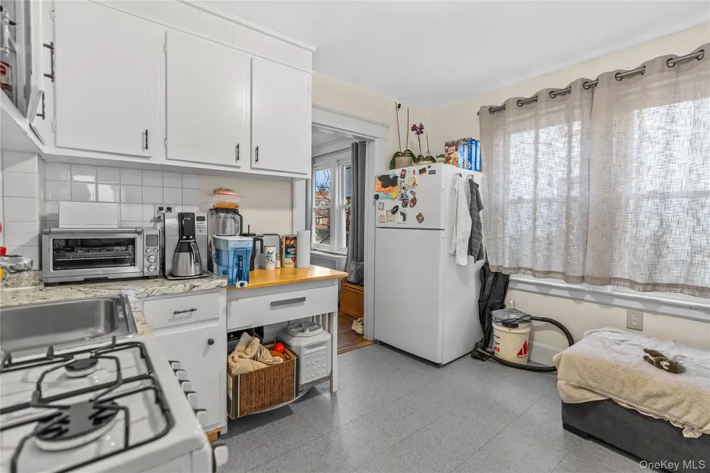 63 Grant Avenue White Plains NY 10603