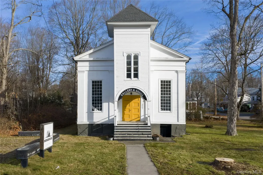 3007 Church Street Pine Plains NY 12567
