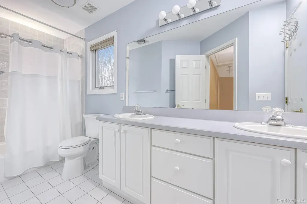6 Wedge Way Suffern NY 10901