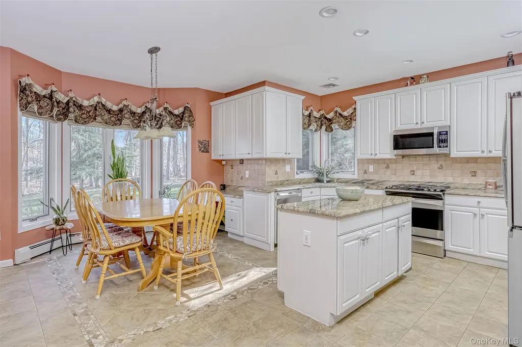 6 Wedge Way Suffern NY 10901