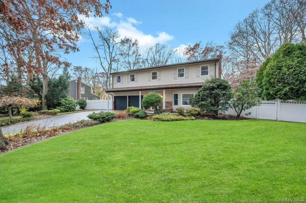 18 Leary Lane Nesconset NY 11767